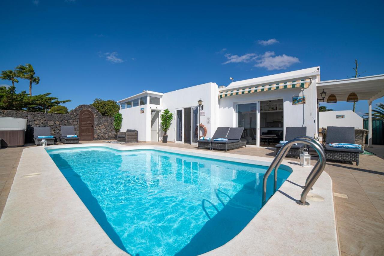 Villa Amigo Puerto del Carmen  Exteriér fotografie